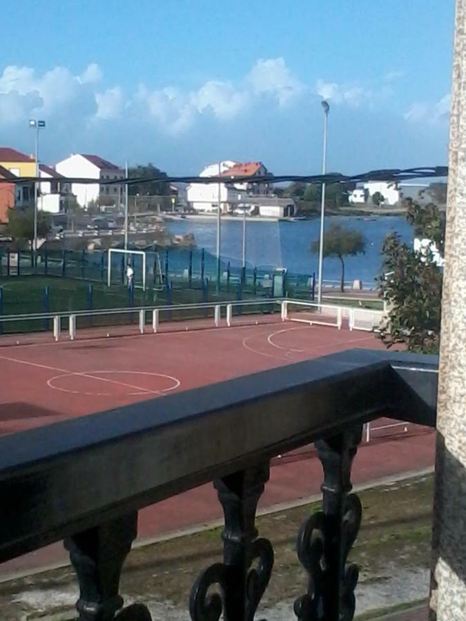 Apartamento En Terra Do Porto Con Vistas O Grove Exterior photo